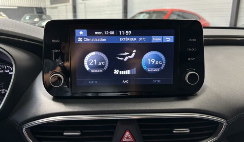 
								Hyundai Santa Fe IV 1.6 T-GDI HYBRID INTUITIVE AUTO 7-SEAT full									
