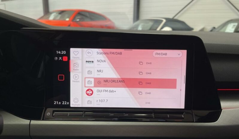 
								Volkswagen Golf VIII 2.0 TDI SCR 115 BVM6 Life 1st full									