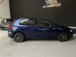 
										Volkswagen Golf VIII 2.0 TDI SCR 115 BVM6 Life 1st full									