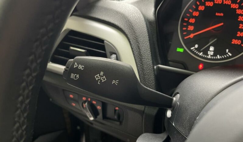 
								BMW Série 1 II 116i 136ch Lounge Plus BVA full									