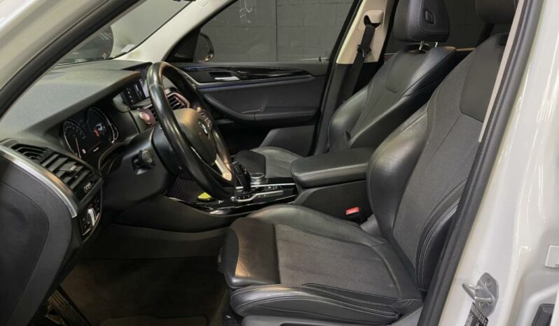 
								BMW X3 III xDrive20d 190ch xLine BVA8 full									