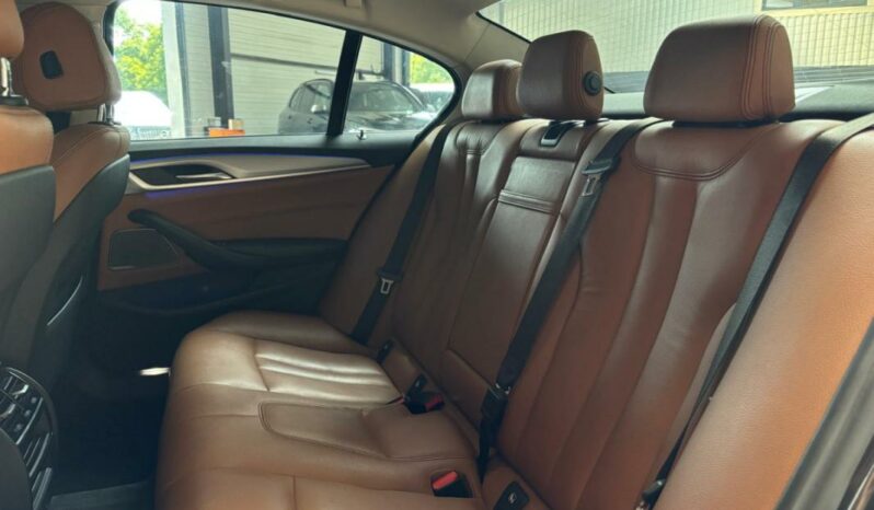 
								BMW Série 5 VII 540i 340ch Luxury BVA8 full									