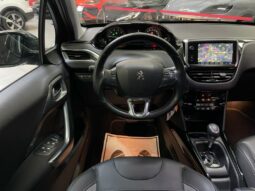 
										Peugeot 2008 Essence 110 S&S EAT6 ALLURE full									