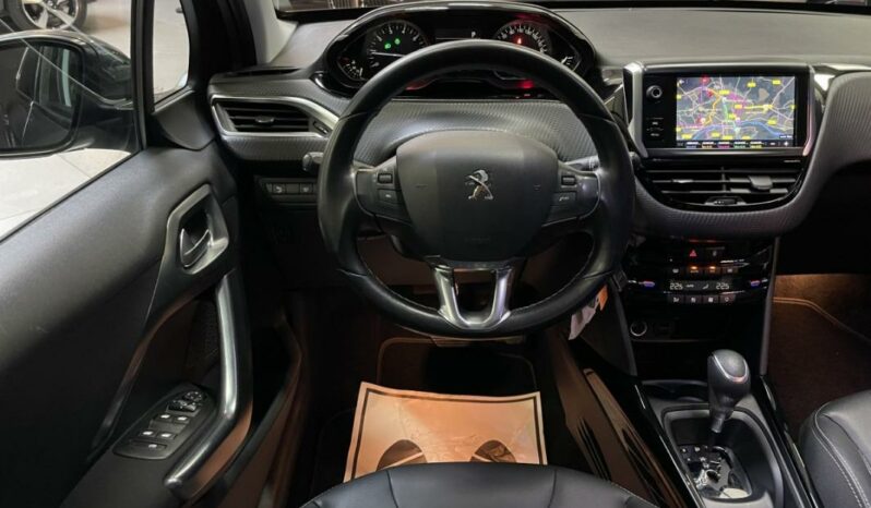 
								Peugeot 2008 Essence 110 S&S EAT6 ALLURE full									