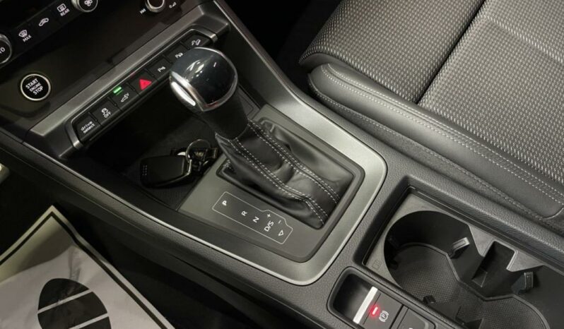 
								Audi Q3 Sportback 45 TFSI E 245 S tronic S line full									