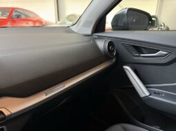 
										Audi Q2 35 TDI 150 S tronic Design full									