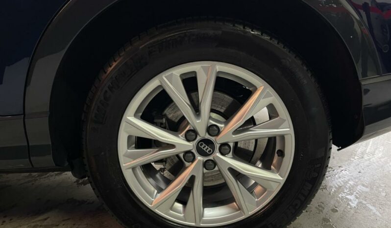 
								Audi Q3 Sportback 45 TFSI E 245 S tronic S line full									