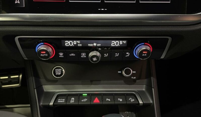
								Audi Q3 Sportback 45 TFSI E 245 S tronic S line full									