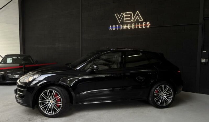 
								Porsche Macan 3.6 V6 TURBO full									