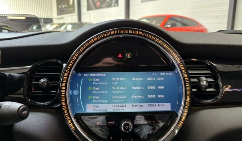 
								Mini Cabrio Mini IV Cooper Edition Premium Plus 136 ch BVA7 full									