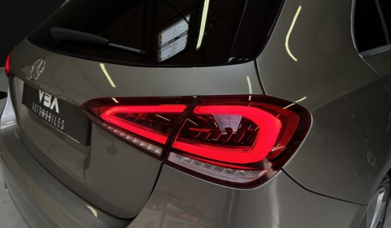 
								Mercedes Classe A Compact IV 200 d AMG Line 8G-DCT full									