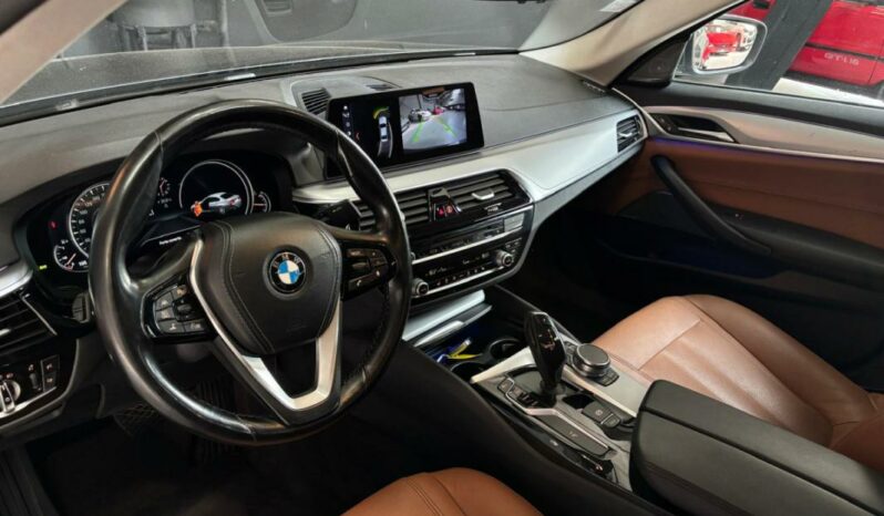 
								BMW Série 5 VII 540i 340ch Luxury BVA8 full									