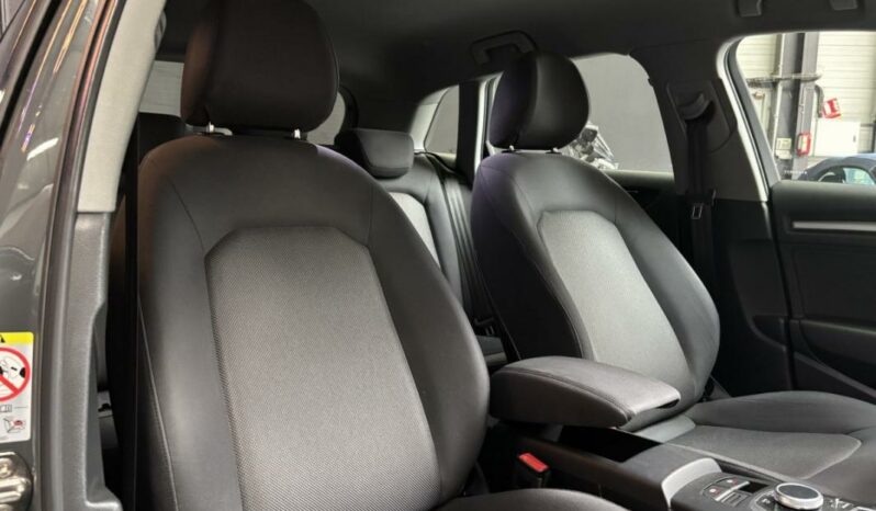 
								Audi A3 sportback III 35 TFSI 150 COD S tronic S-LINE full									