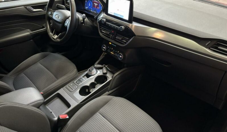 
								Ford Kuga III 2.5 190 hybrid Flexifuel Pshift Titanium full									