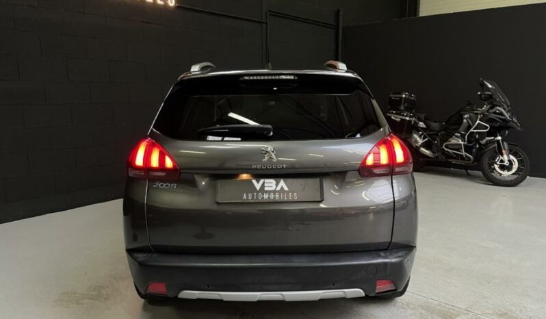 
								Peugeot 2008 Essence 110 S&S EAT6 ALLURE full									
