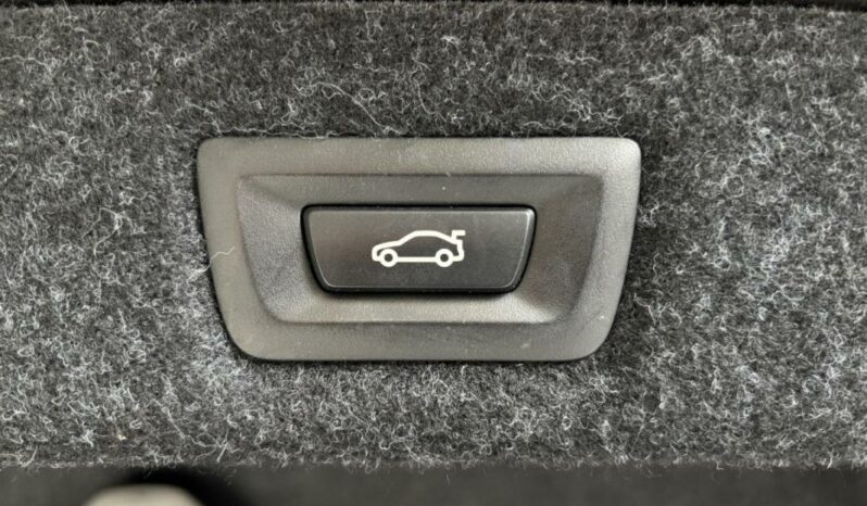 
								BMW Série 5 VII 540i 340ch Luxury BVA8 full									