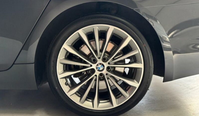 
								BMW Série 5 VII 540i 340ch Luxury BVA8 full									
