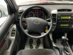 
										Toyota Land Cruiser II 165 D-4D GX full									