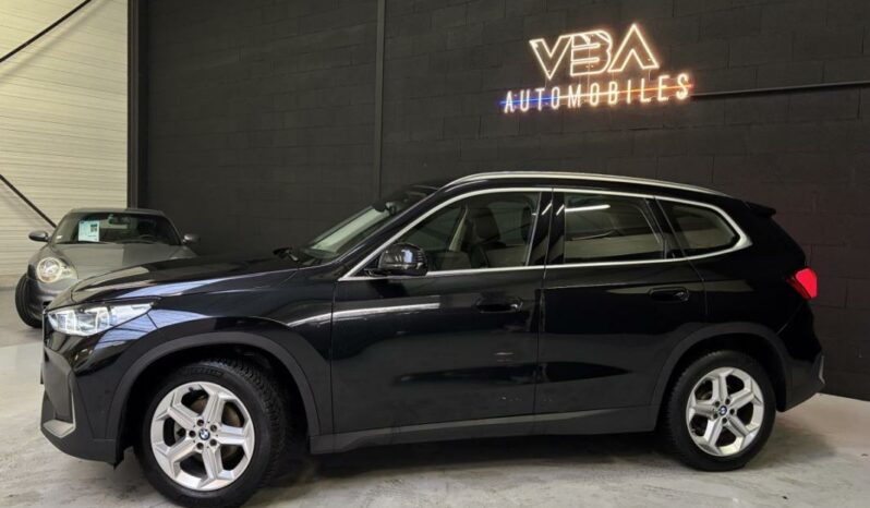 
								BMW X1 III sDrive18d Business Design DKG7 full									