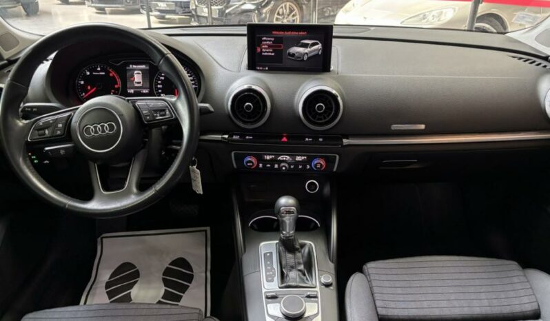 
								Audi A3 sportback III 1.6 TDI 116 S tronic DESIGN full									