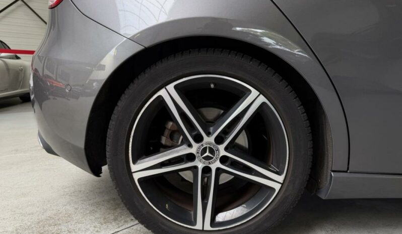 
								Mercedes Classe A Compact IV 180 d Progressive Line 7G-DCT full									