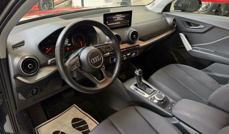 
								Audi Q2 35 TDI 150 S tronic Design full									