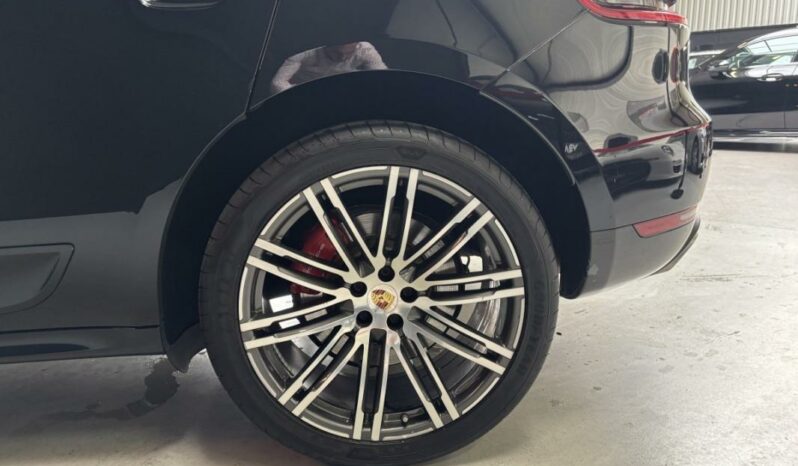 
								Porsche Macan 3.6 V6 TURBO full									