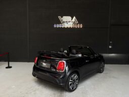 
										Mini Cabrio Mini IV Cooper Edition Premium Plus 136 ch BVA7 full									