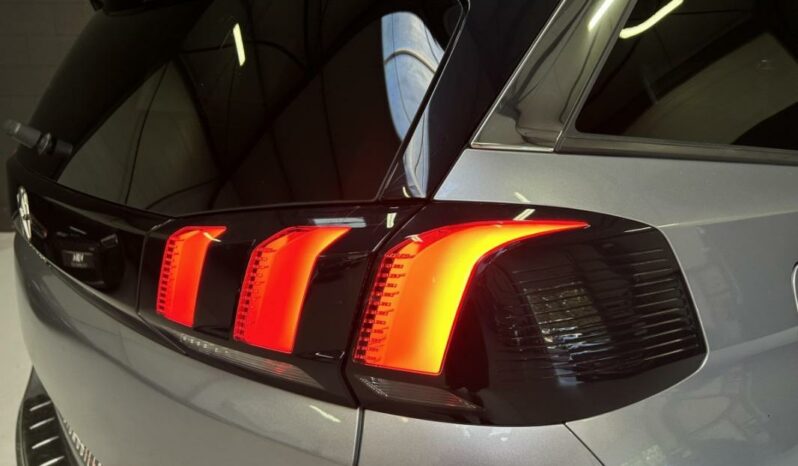 
								Peugeot 5008 II 1.6 THP 165 S&S EAT6 CROSSWAY full									