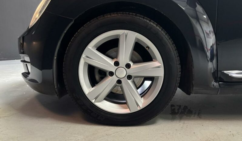 
								Volkswagen Coccinelle II 2.0 TDI 140 DSG6 Sport full									