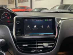 
										Peugeot 2008 Essence 110 S&S EAT6 ALLURE full									
