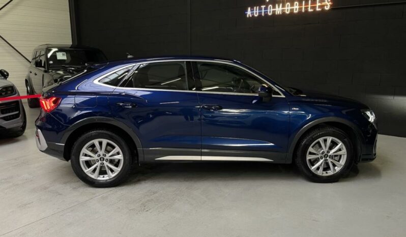 
								Audi Q3 Sportback 45 TFSI E 245 S tronic S line full									