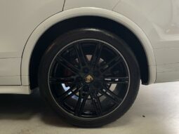 
										Porsche Cayenne II 3.6 V6 GTS full									