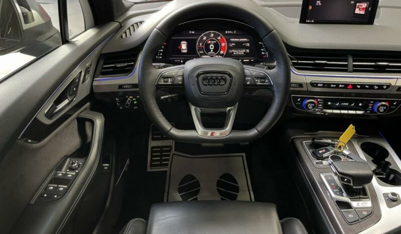 
								Audi Q7 II 3.0 TDI CD 272ch quat tip S line 7pl full									