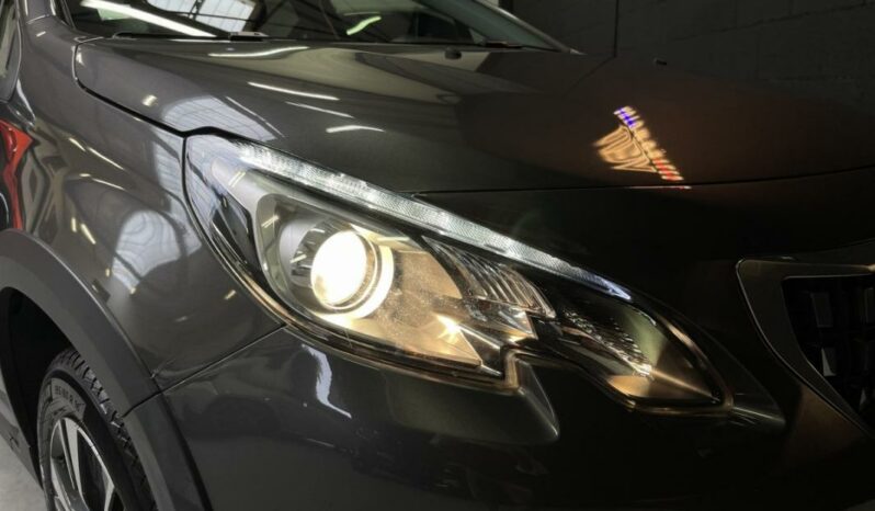 
								Peugeot 2008 Essence 110 S&S EAT6 ALLURE full									