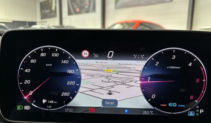 
								Mercedes Classe C V Berline 220 d AMG Line TOIT OUVRANT full									