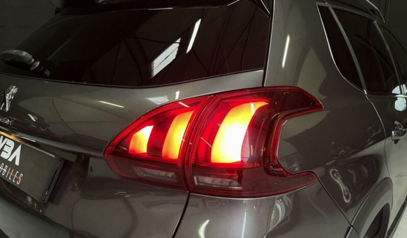 
								Peugeot 2008 Essence 110 S&S EAT6 ALLURE full									