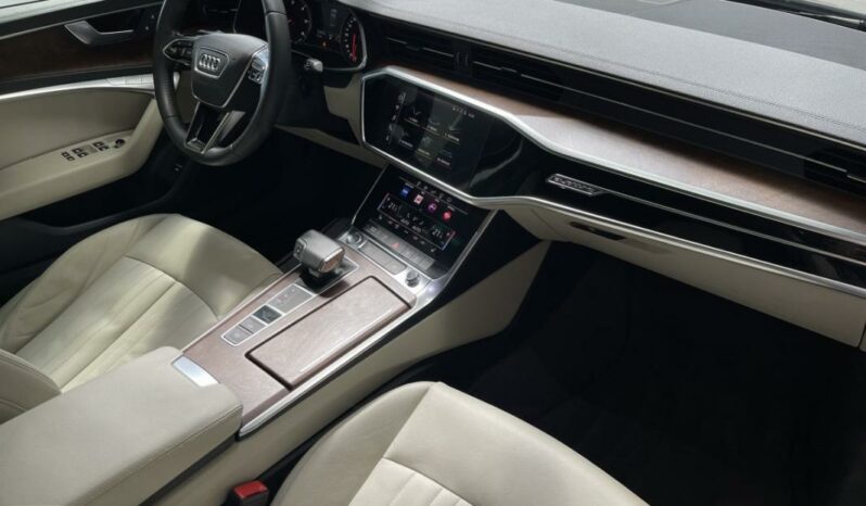 
								Audi A6 V 45 TDI quattro Tiptronic Avus Extended full									