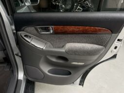
										Toyota Land Cruiser II 165 D-4D GX full									