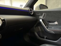 
										Mercedes Classe A Compact IV 200 d AMG Line 8G-DCT full									