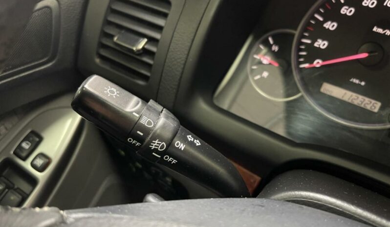 
								Toyota Land Cruiser II 165 D-4D GX full									