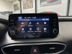 
										Hyundai Santa Fe IV 1.6 T-GDI HYBRID INTUITIVE AUTO 7-SEAT full									