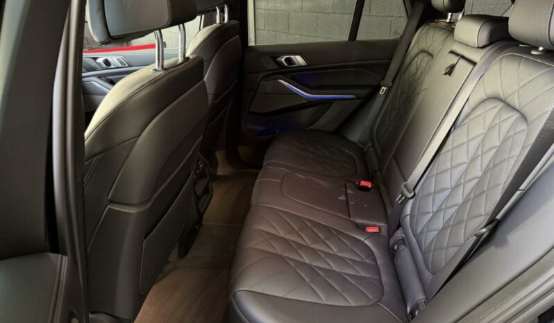 
								BMW X5 IV xDrive30d 286ch M Sport BVA8 full									