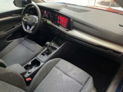 
										Volkswagen Golf VIII 2.0 TDI SCR 115 BVM6 Life 1st full									