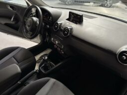 
										Audi A1 1.4 TDI ultra 90 S line full									
