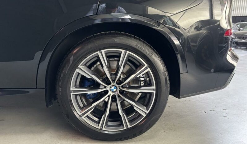 
								BMW X5 IV xDrive45e 394ch M Sport BVA8 Hybride full									