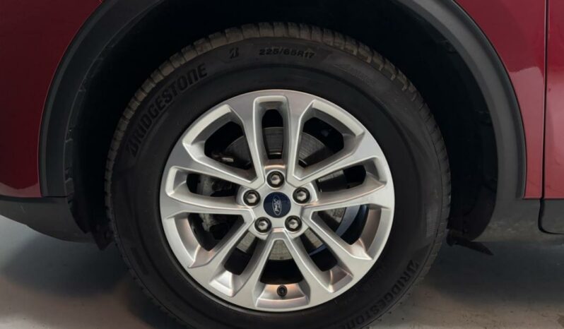 
								Ford Kuga III 2.5 190 hybrid Flexifuel Pshift Titanium full									