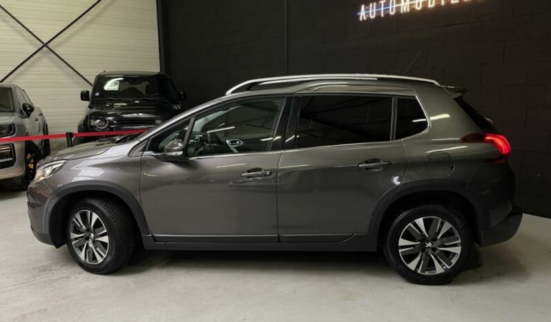 
								Peugeot 2008 Essence 110 S&S EAT6 ALLURE full									