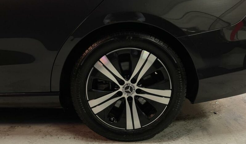 
								Mercedes Classe C break V 220 d Avantgarde Line 9G-Tronic full									