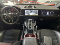 
										Porsche Cayenne II 3.6 V6 GTS full									